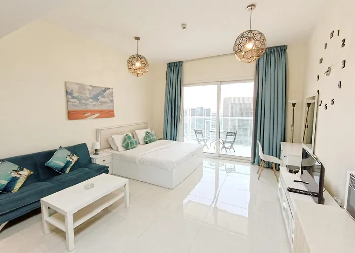Modern High-Rise Studio In The Heart Of Business Bay