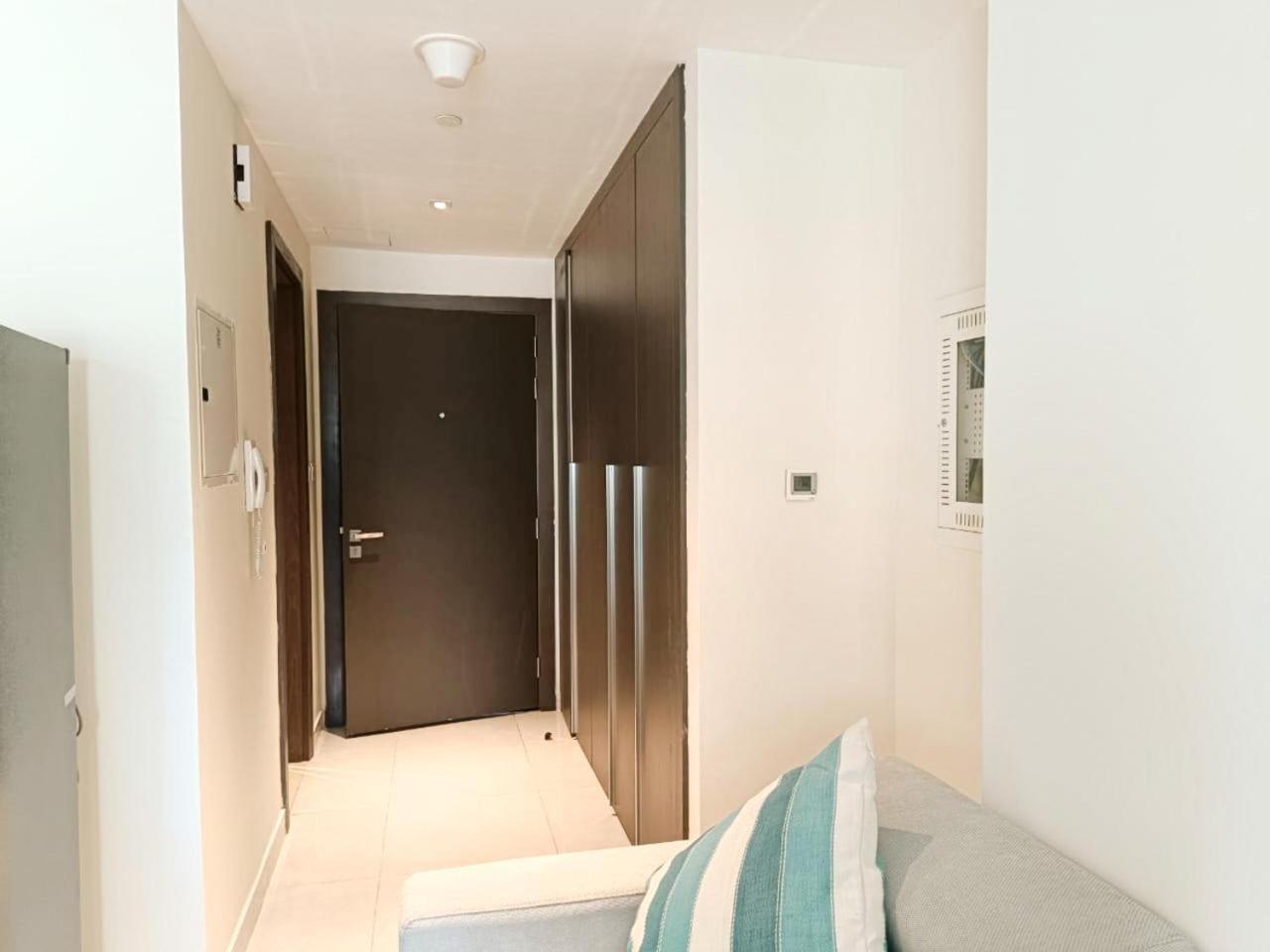 Apartment Modern High-rise In The Heart Of Business Bay Dubai