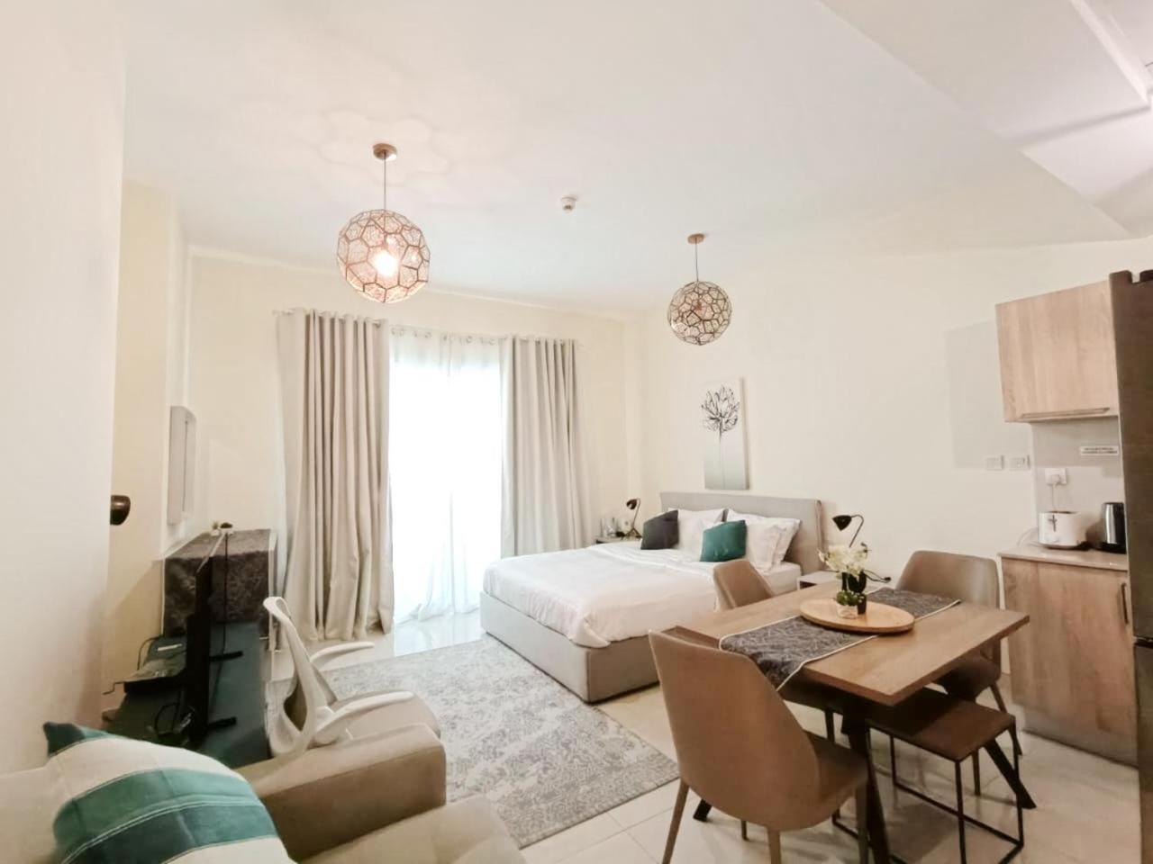 Modern High-rise In The Heart Of Business Bay Apartment