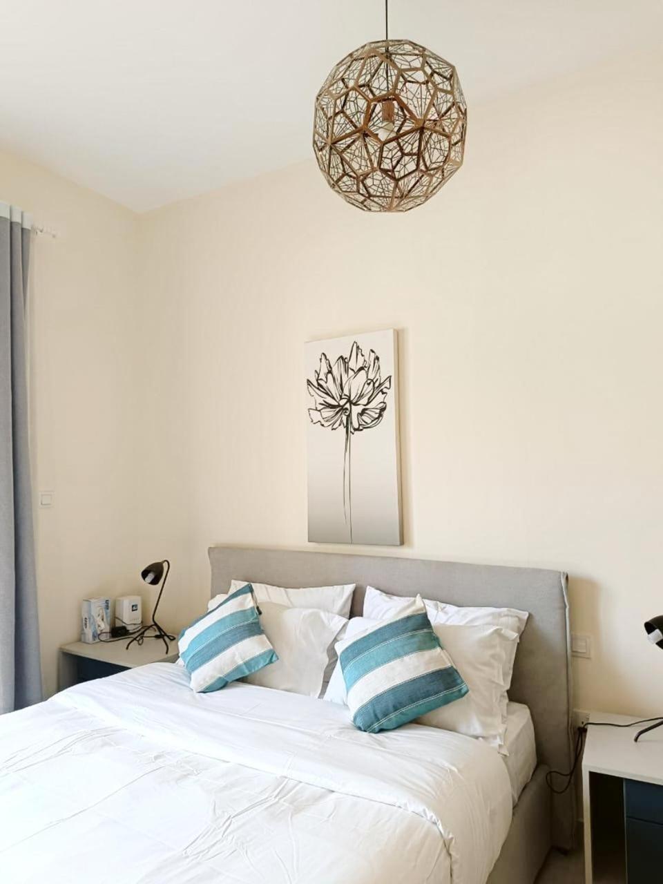 Modern High-rise In The Heart Of Business Bay *